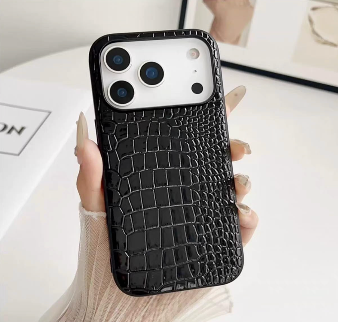 Dior-Inspired Luxury Mirror Case for iPhone  | iCase — photo 4